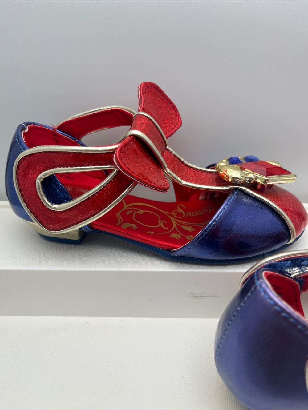 Disney Snow White Dress Shoes Sz 9/10 Red Blue Girls Princess - Picture 5 of 10